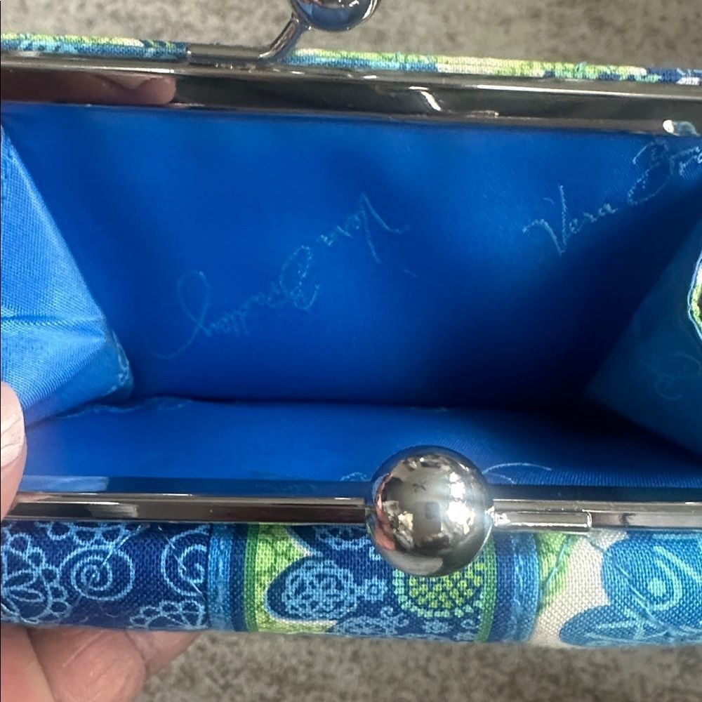 Vera Bradley Small Kisslock Wallet Doodle Daisy - Picture 4 of 6